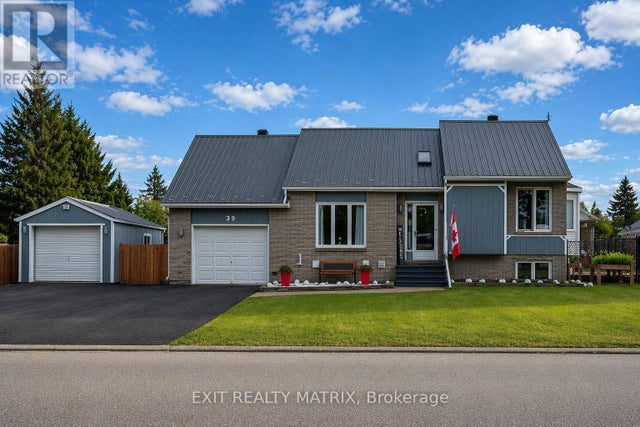 51 MARCEL STREET E