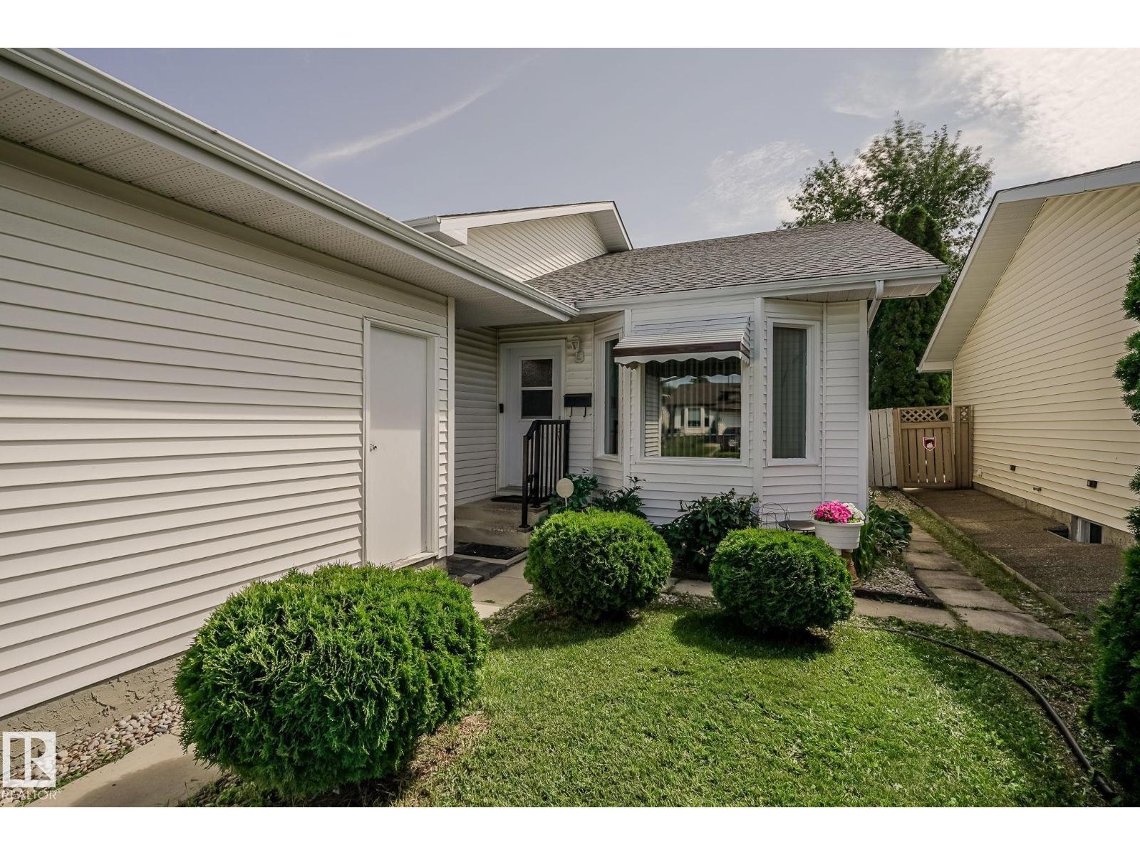 7011 190 ST NW