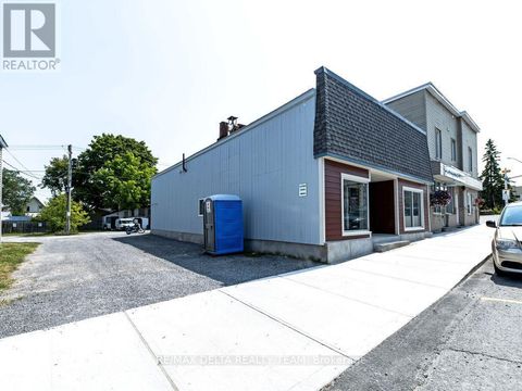 27 BRIDGE STREET Mississippi Mills ON K0A1A0