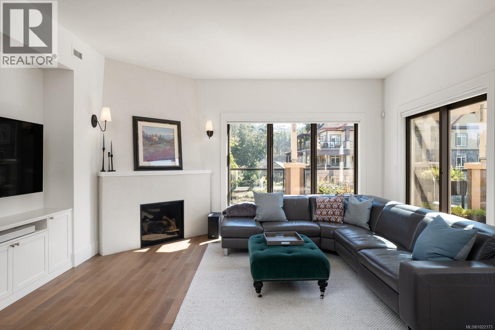 416 1335 Bear Mountain Pkwy