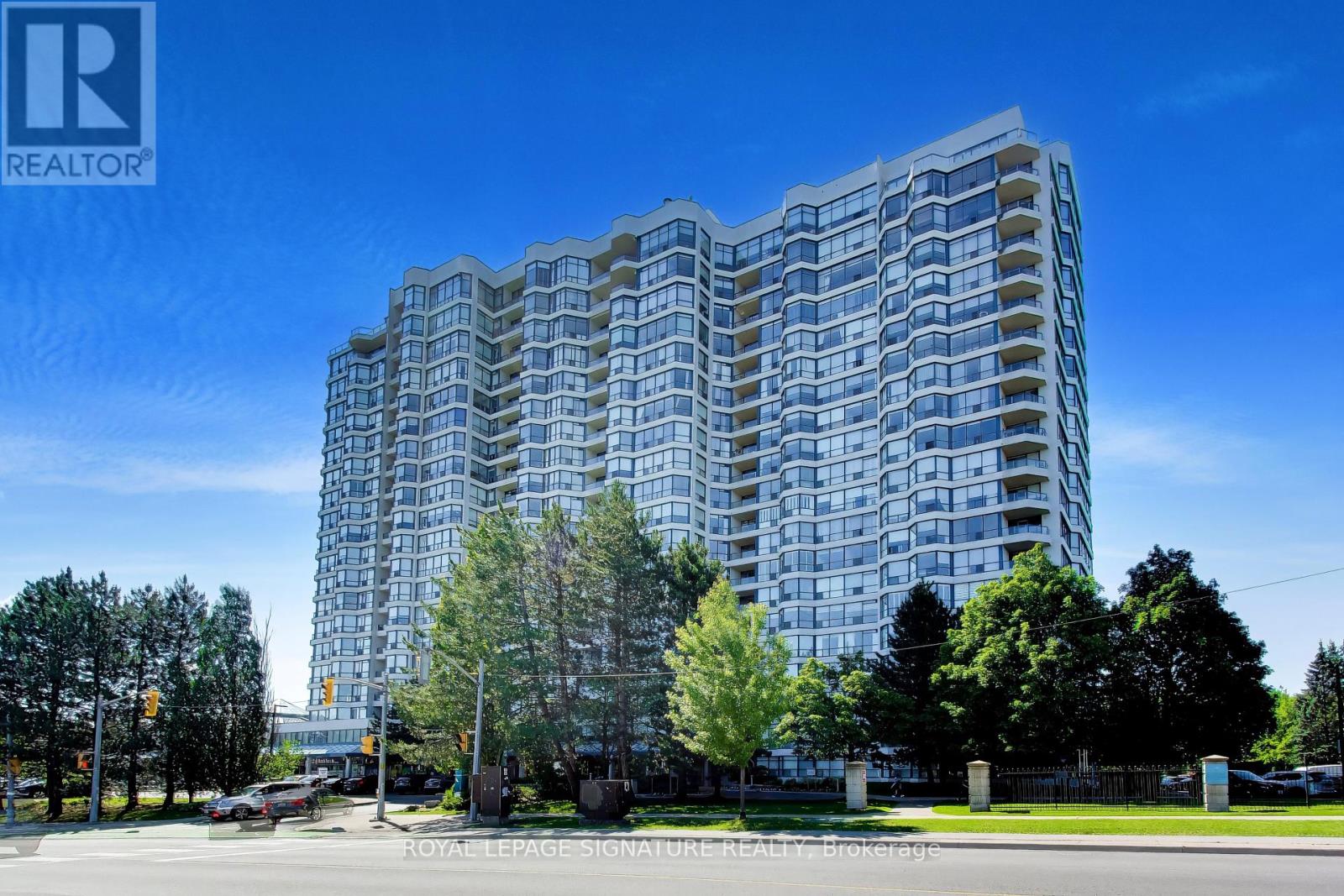 Photo 1 of 29 — 1802 - 1 CLARK AVENUE W Unit 1802, Vaughan (Crestwood-Springfarm-Yorkhill), ON L4J7Y6