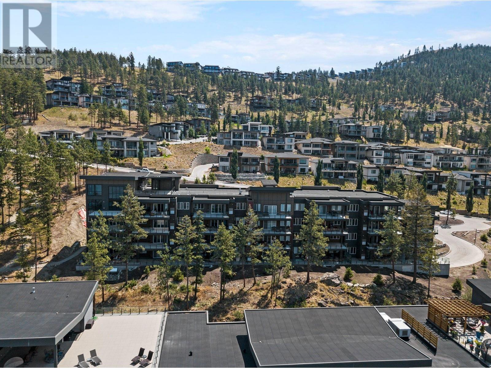 3475 Granite Close Unit# 401
