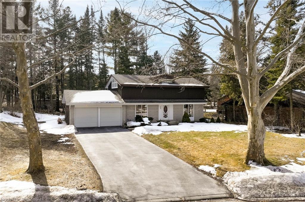 32 NEWMAN Drive