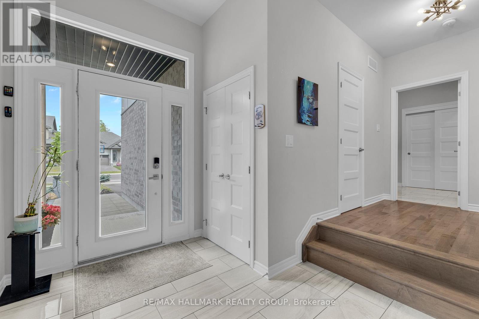 215 BLACKHORSE DRIVE
