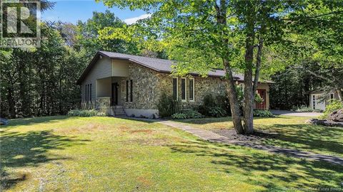 111 Birch Hill Crescent Moncton NB E1G4R2