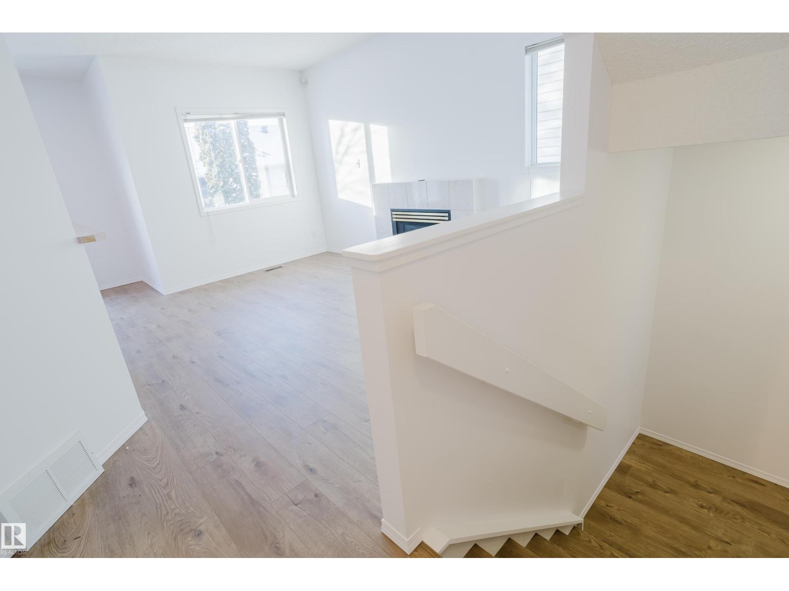 #57 843 YOUVILLE DR NW