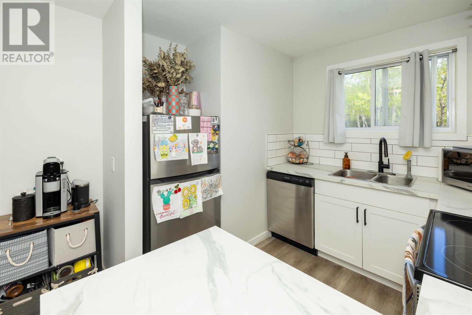 853-855 HUDSON AVE