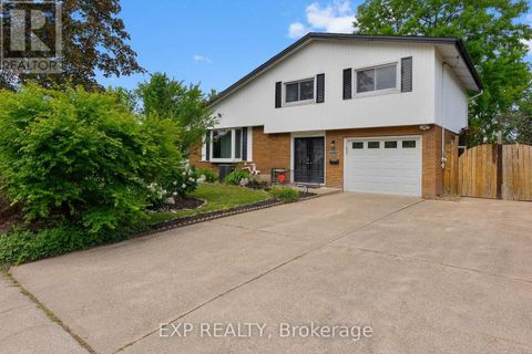 6937 WATERLOO DRIVE Niagara Falls (Casey) ON L2J1E3