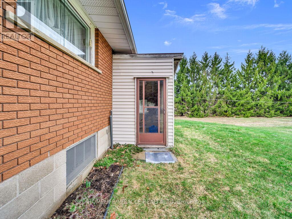 1416 HWY 6