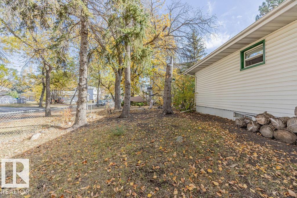 12339 89 ST NW NW