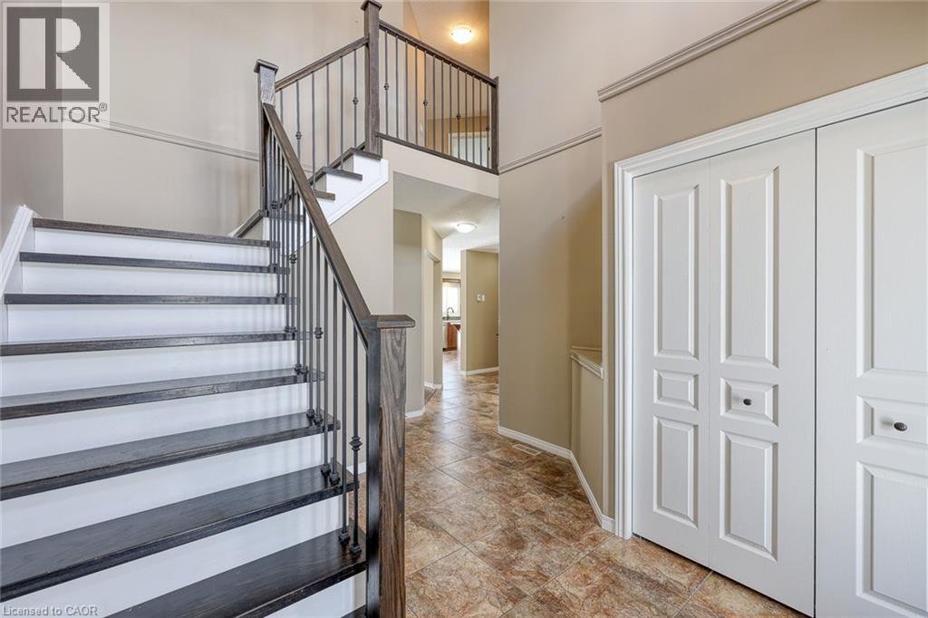 427 CHAMPLAIN Avenue