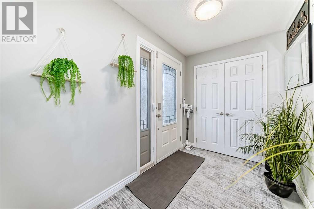 224 Templewood Road NE