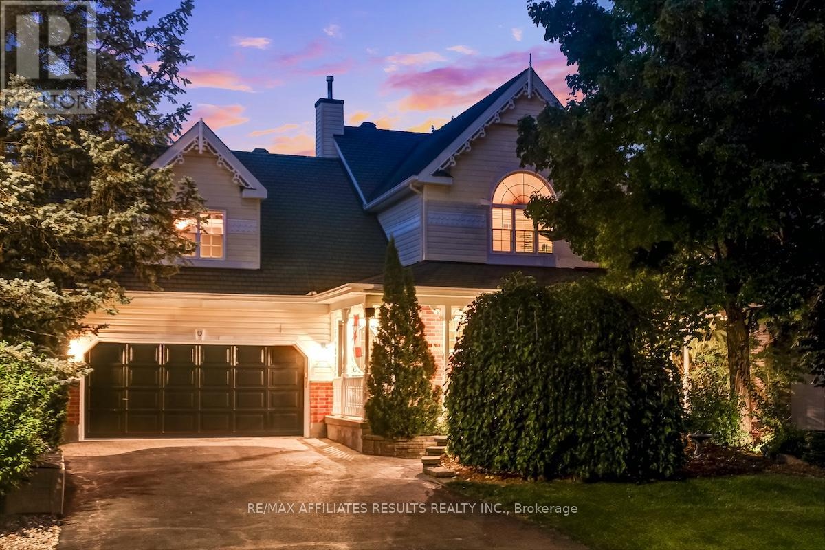 35 CRANTHAM CRESCENT