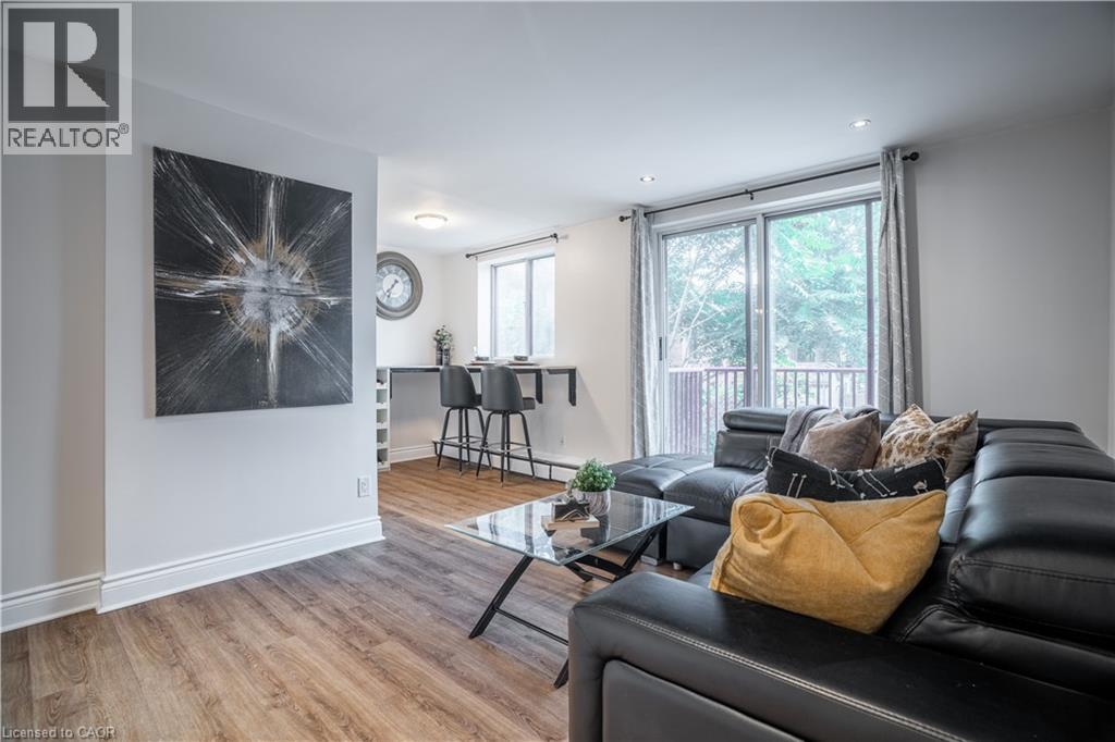 141 CATHARINE Street Unit# 204
