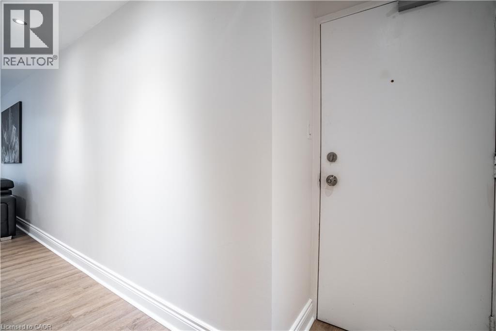 141 CATHARINE Street Unit# 204