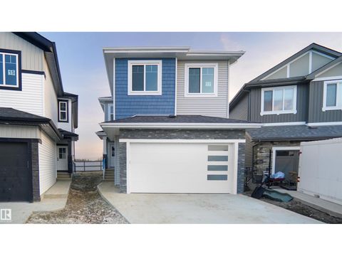 45 MEADOWGROVE LN Spruce Grove AB T7X0W2