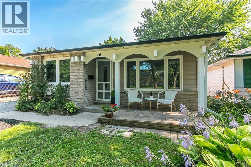 36 AMOS Avenue