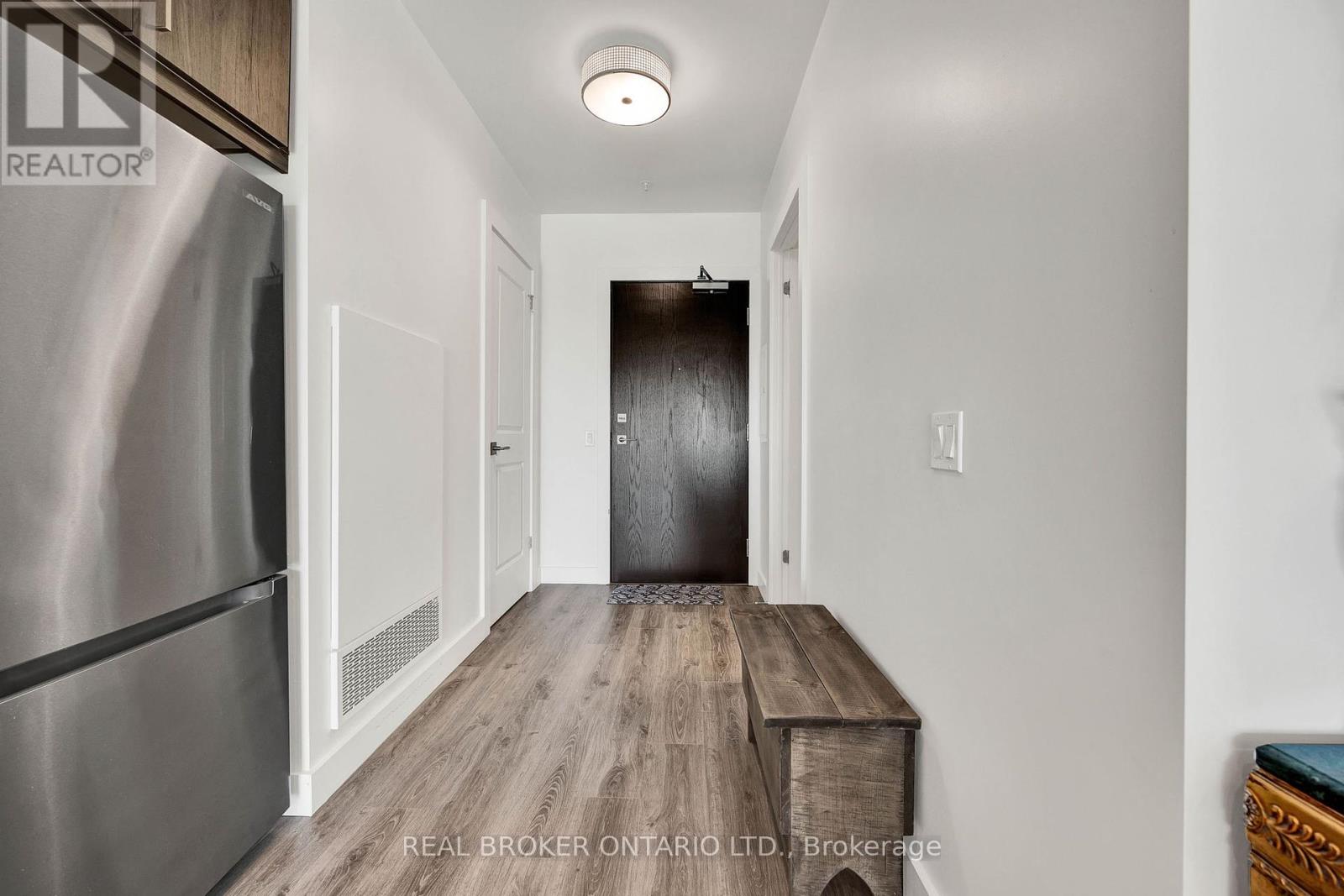 UNIT 1003 - 50 GRAND AVENUE S