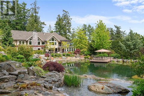 441 Glendower Rd Saanich BC V9E2B9