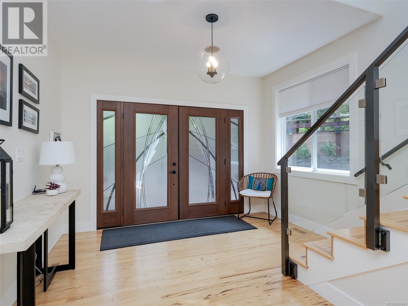 1202 Ocean Park Lane