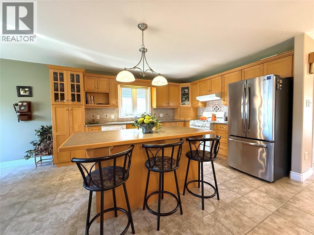 126 STATHIS BOULEVARD