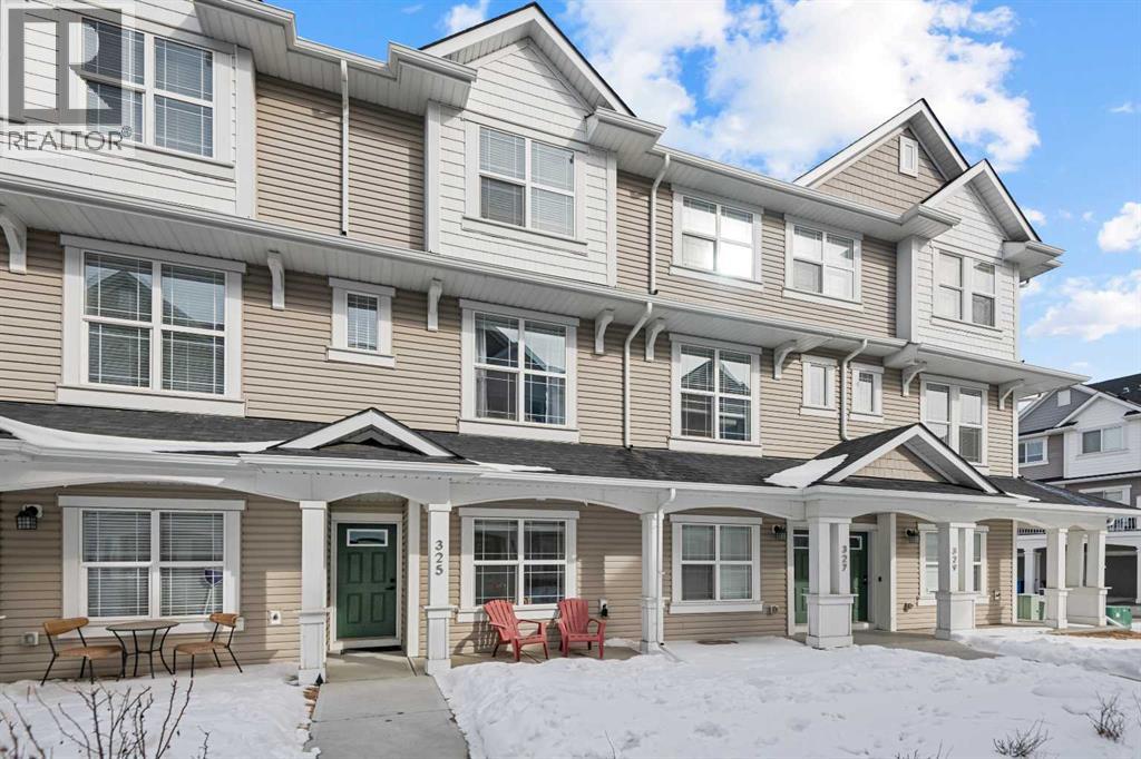 325 Copperstone Manor SE