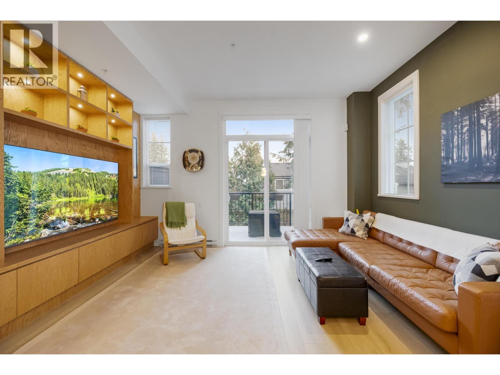 5 19696 HAMMOND ROAD