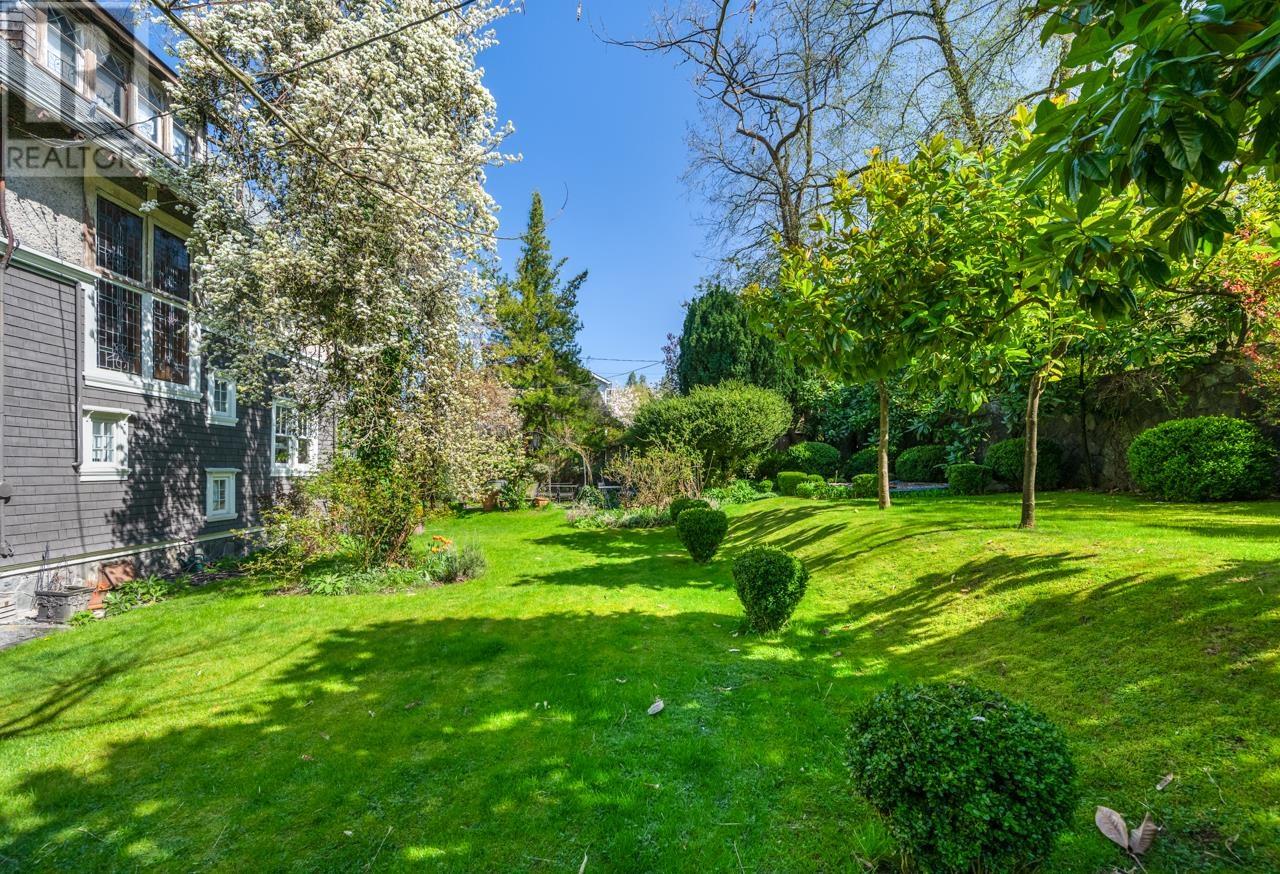 1650 CEDAR CRESCENT