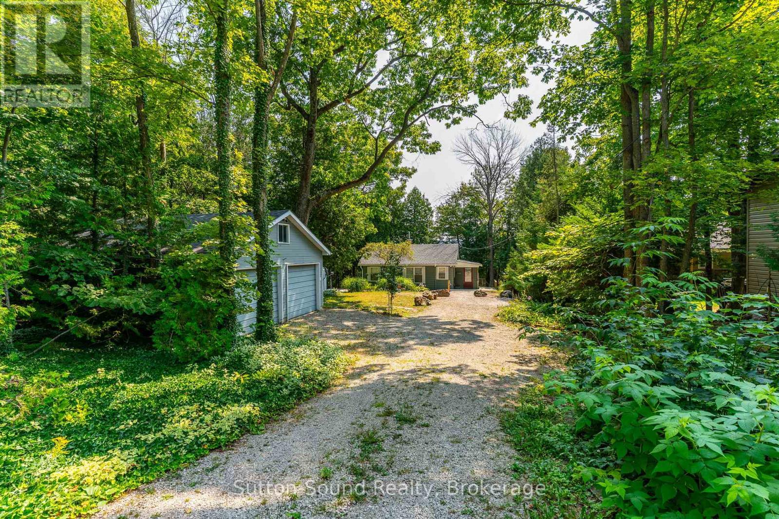 606 MALLORY BEACH ROAD