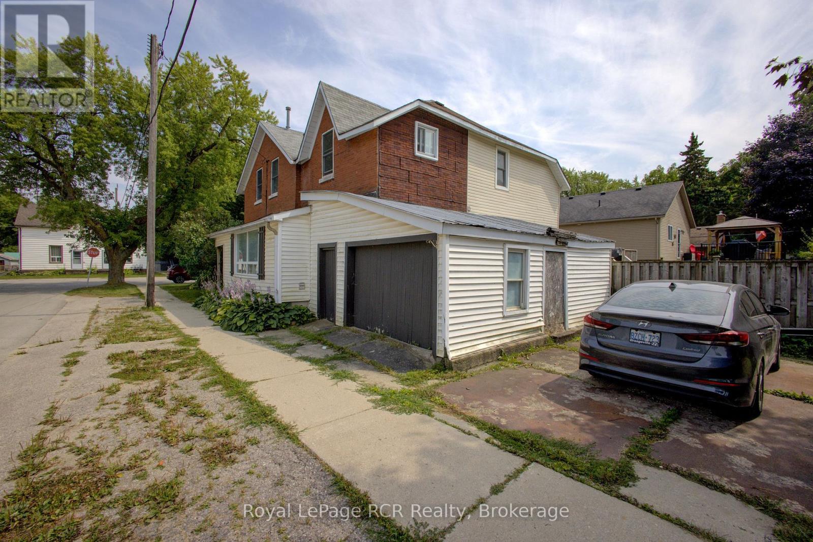 231 TUCKER STREET