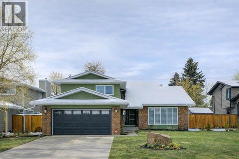 432 129 Avenue SE Calgary AB T2J4A9