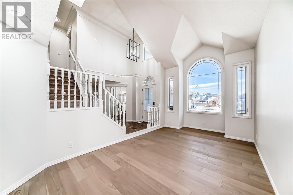 23 Del Ray Court NE