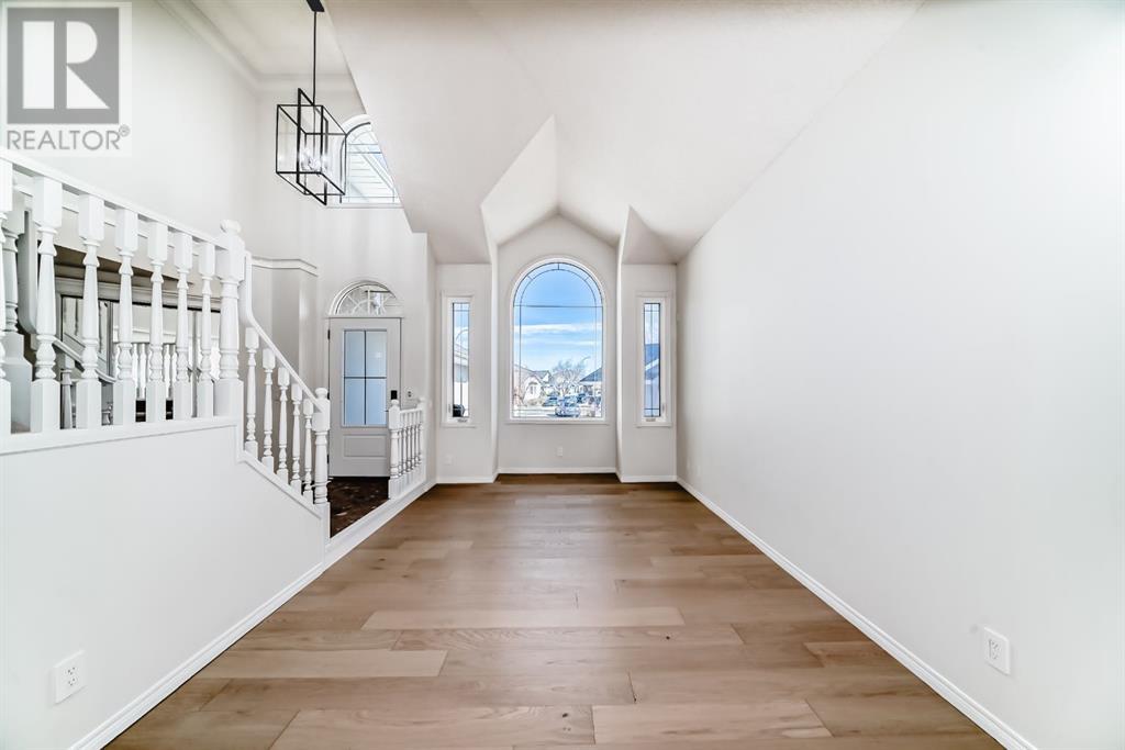 23 Del Ray Court NE