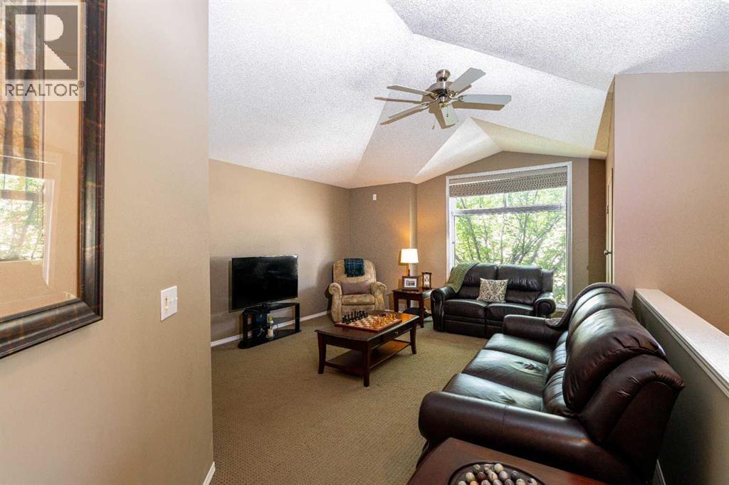 203, 11 Panatella Landing NW