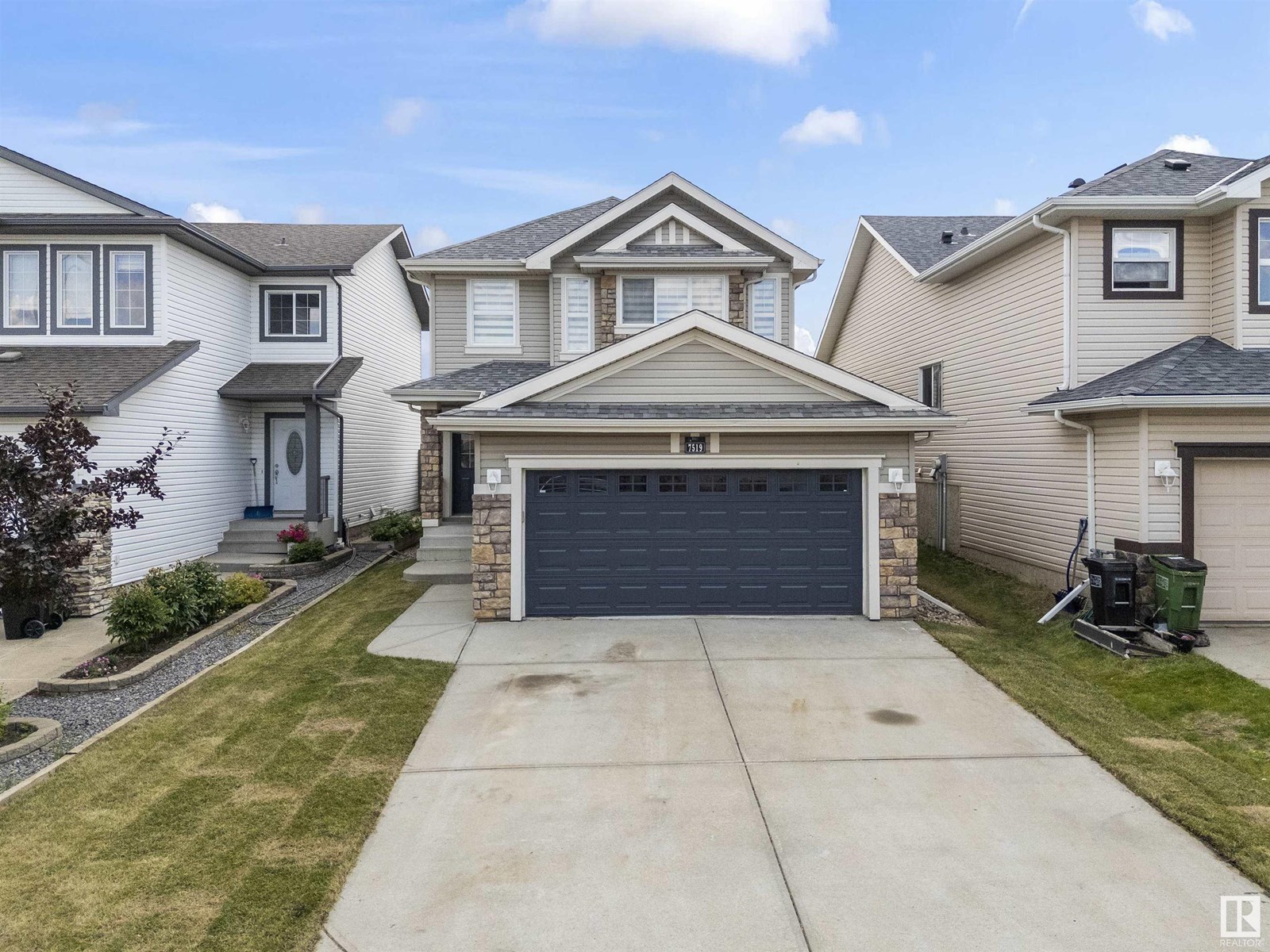 7519 170 AV NW