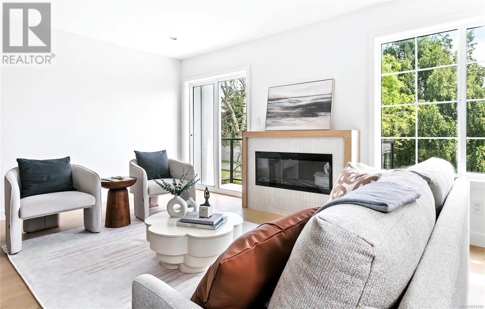 Unit 5 3907 Cedar Hill Rd
