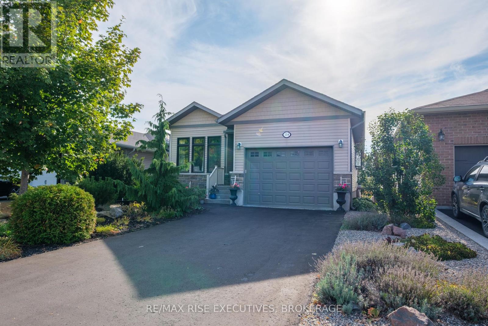 134 ISLANDVIEW DRIVE