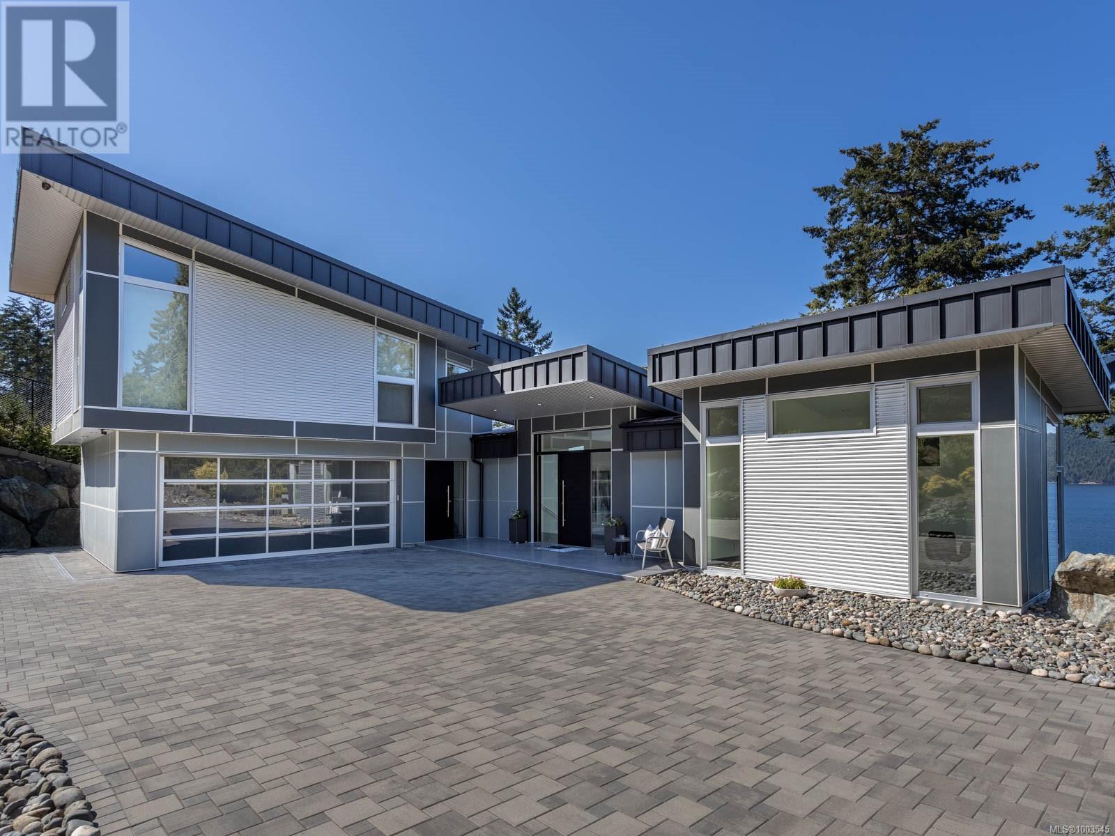 780 Lands End Rd