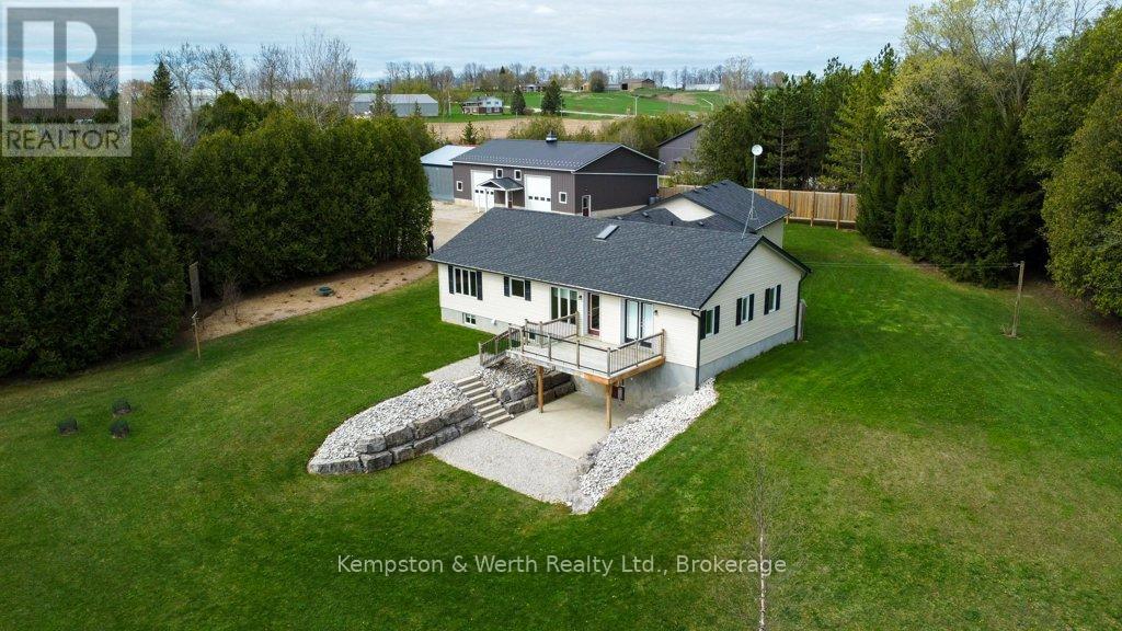 112 OLD BRIDGE ROAD S