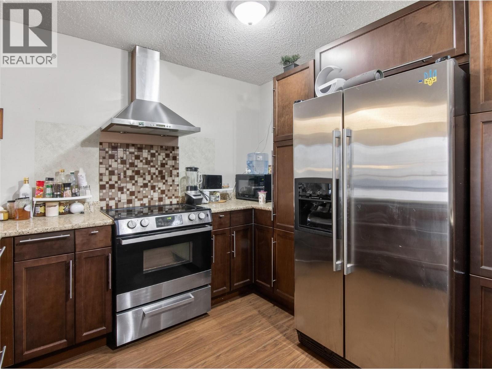 130 Skaha Place Unit# 406