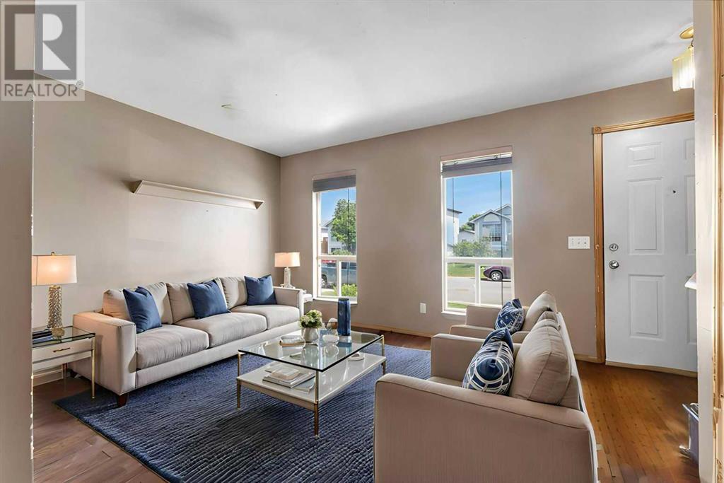 25 San Diego Way NE