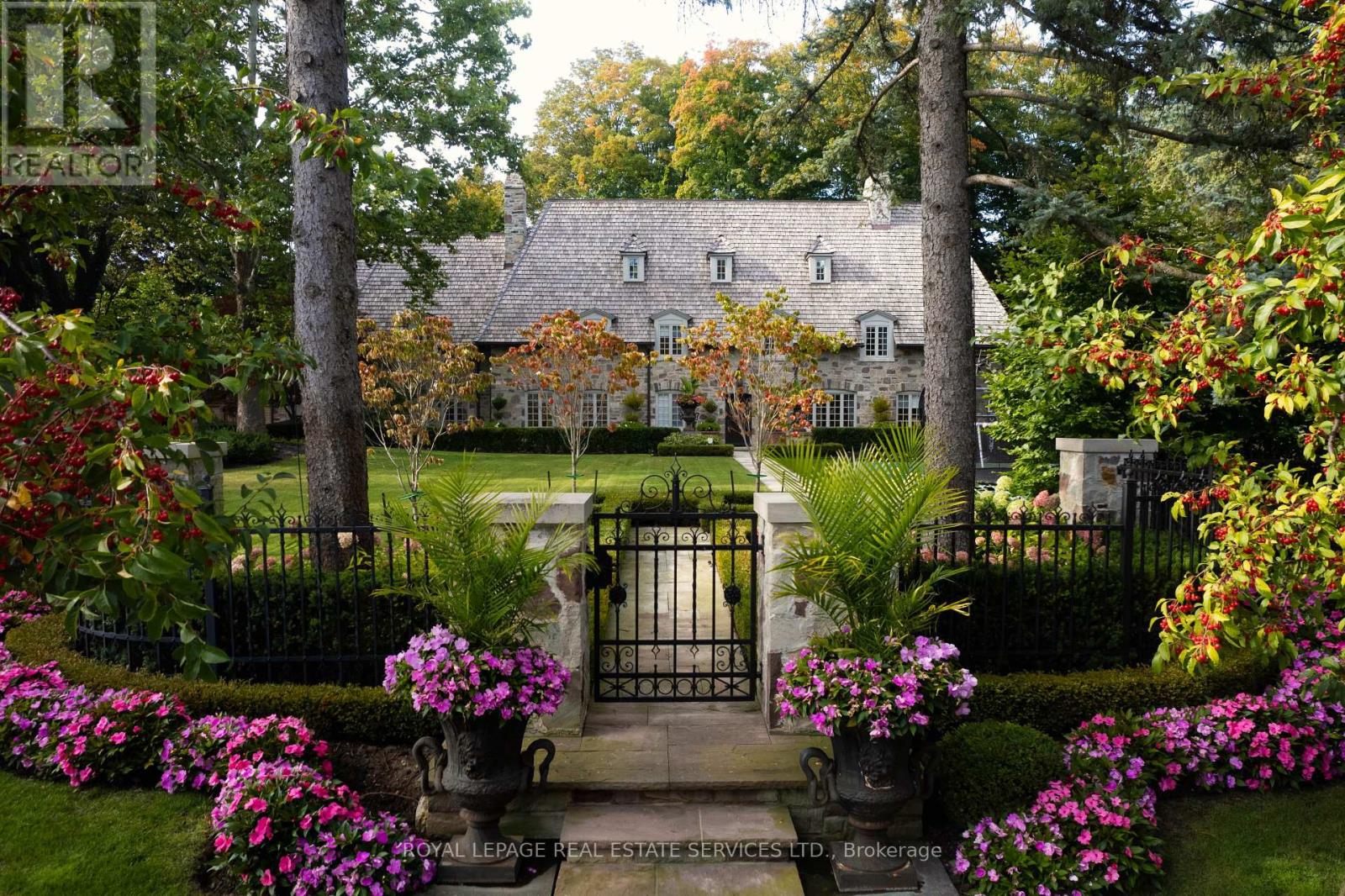 108 SANDRINGHAM DRIVE