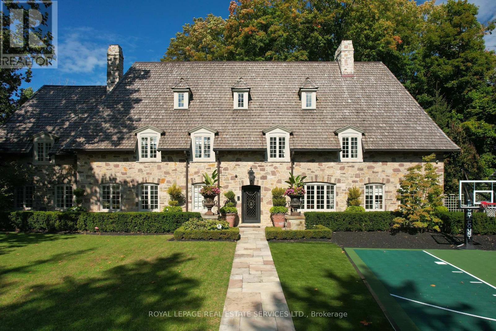 108 SANDRINGHAM DRIVE