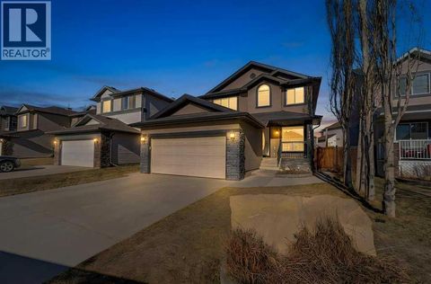 284 Hawkmere View Chestermere AB T1X1T7