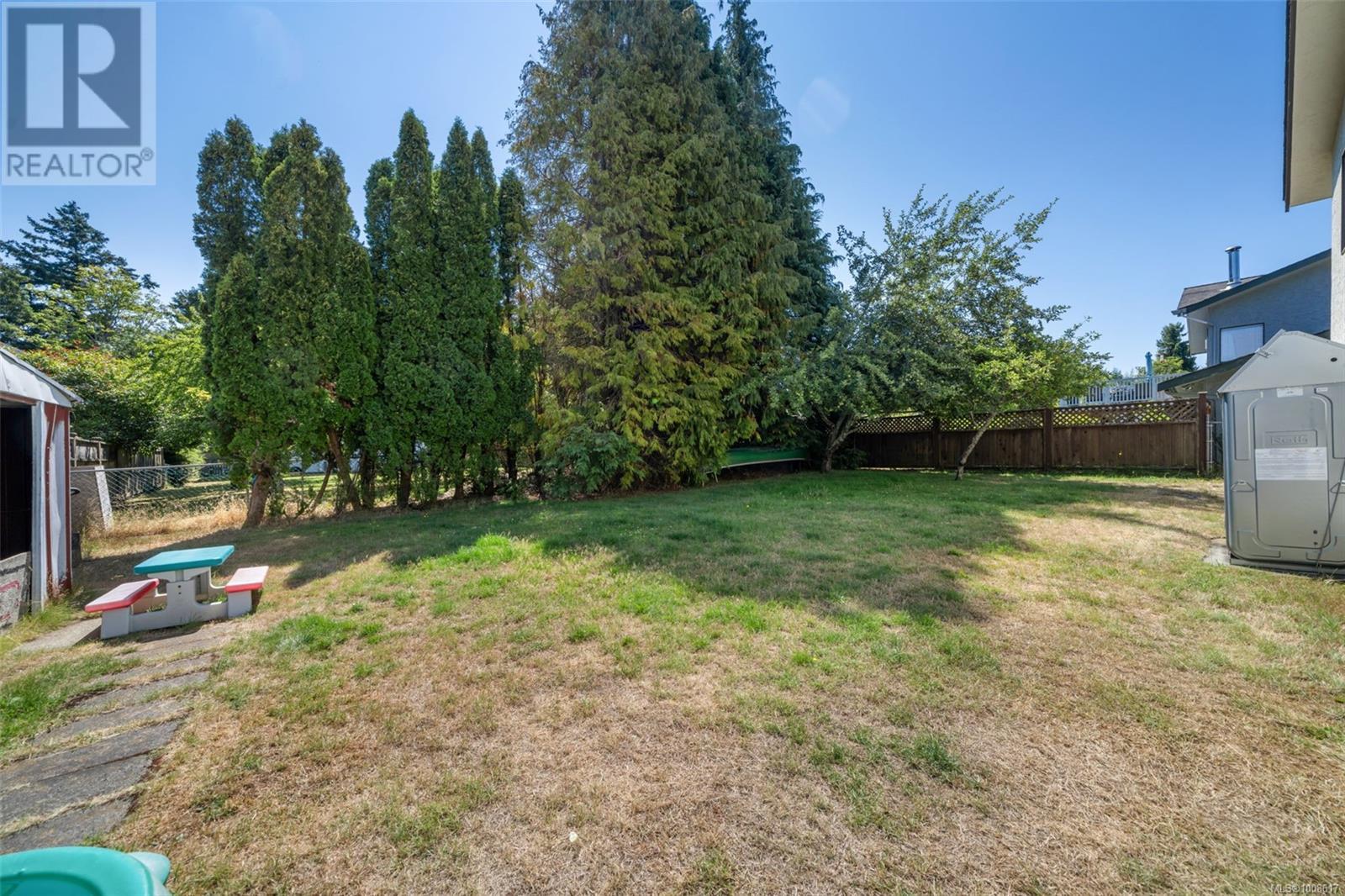 4461 Tremblay Dr
