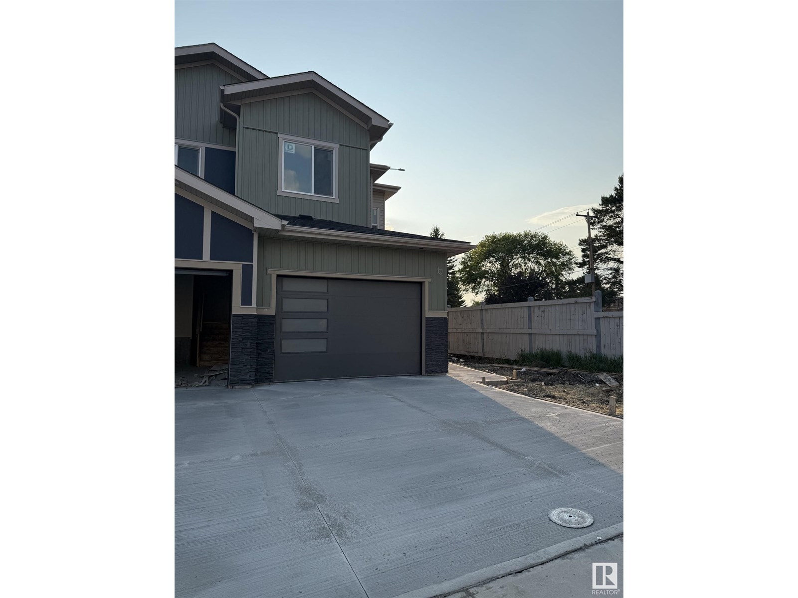 4912 46 ST