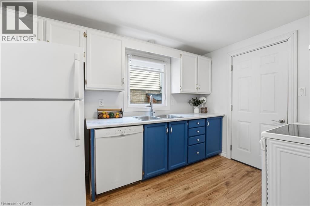 510B ROSEMEADOW Crescent