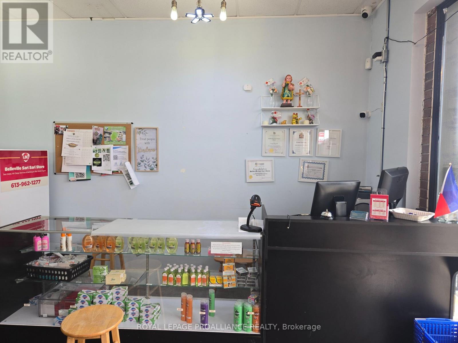 5 - 257 NORTH FRONT STREET N