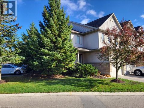 85 BANKSIDE Drive Unit# E34 Kitchener ON N2N3M4
