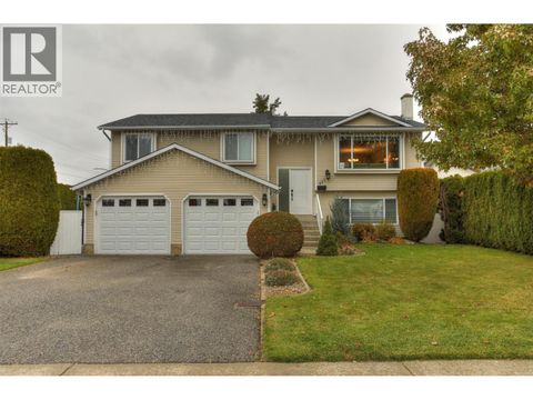428 Milton Road Kelowna BC V1X7C4